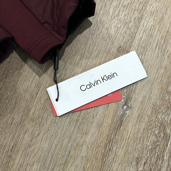 NWT Maroon Calvin Klein size large jacket - Picture 2 of 6